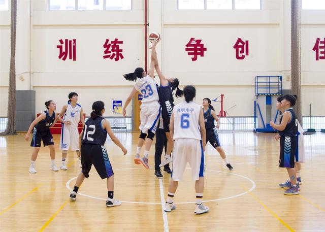 上海青少年体育直播比赛的相关图片